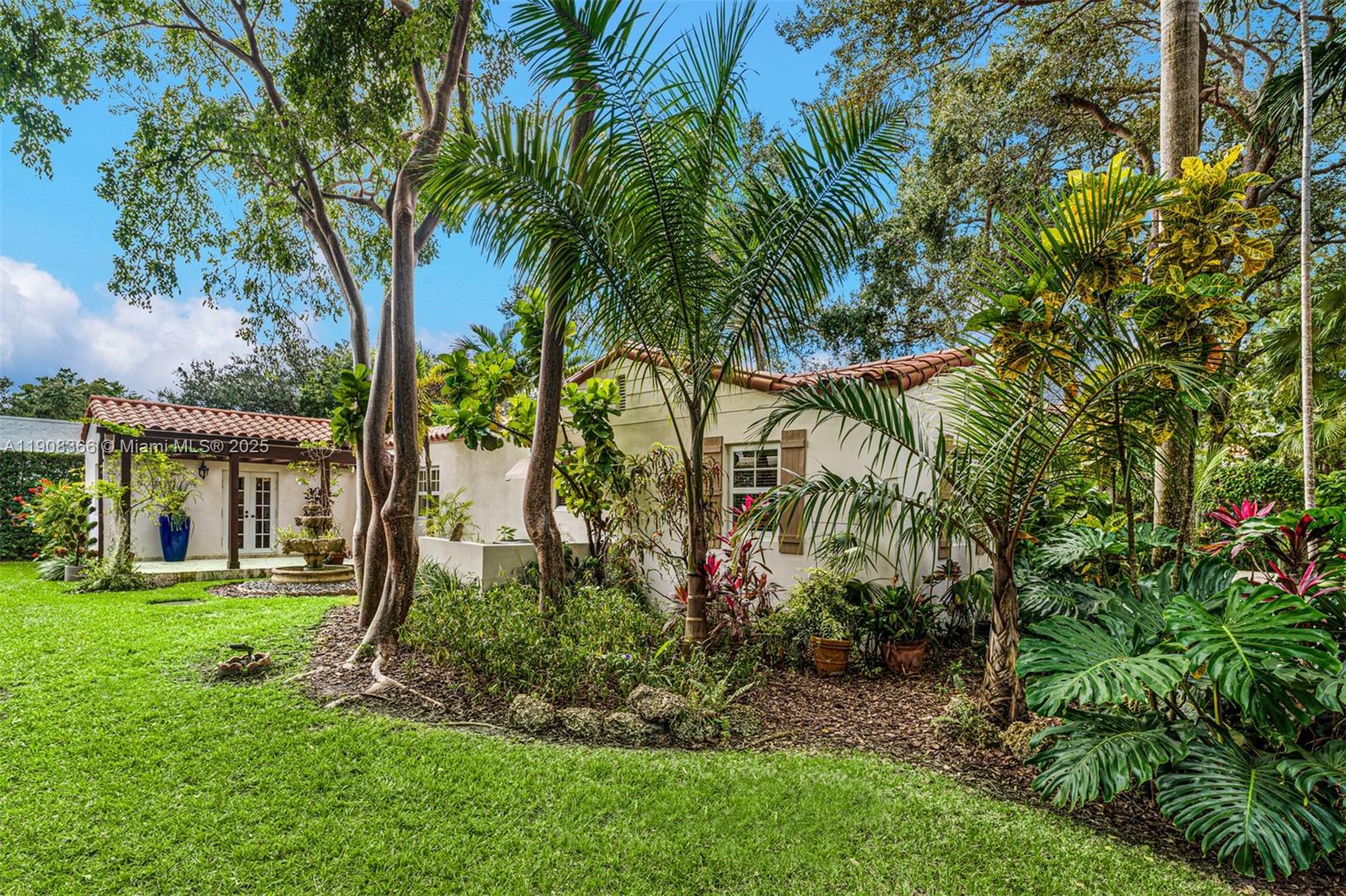 CORAL GABLES GRANADA SEC - Residential