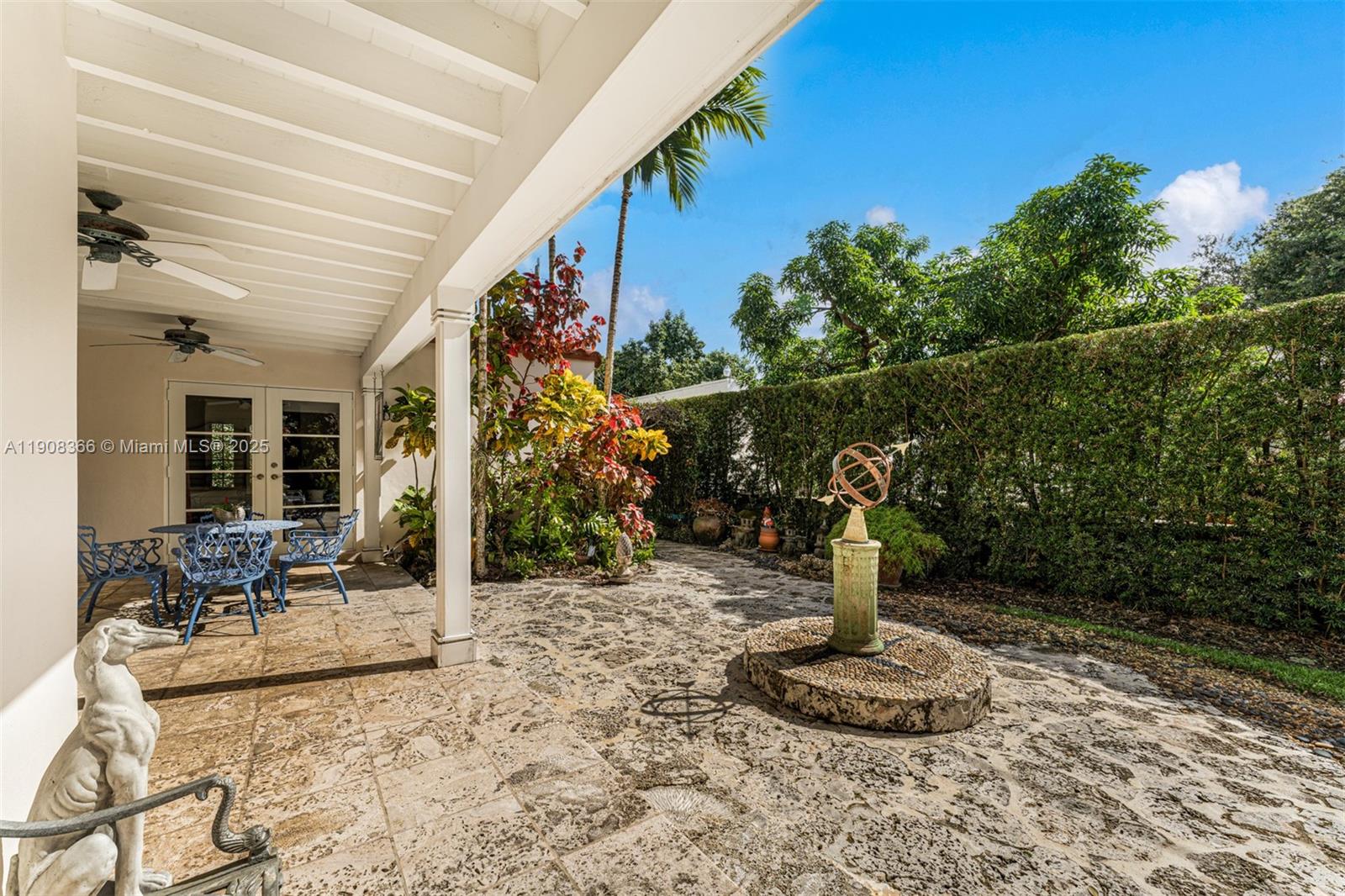 CORAL GABLES GRANADA SEC - Residential