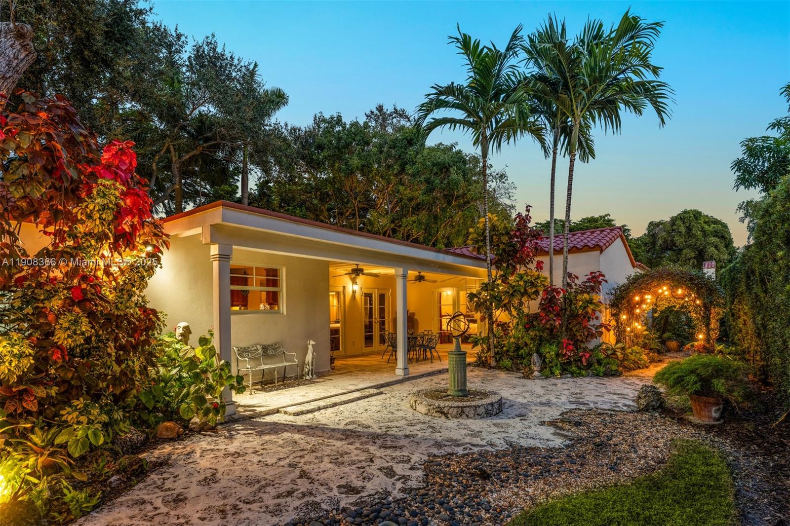 CORAL GABLES GRANADA SEC - Residential