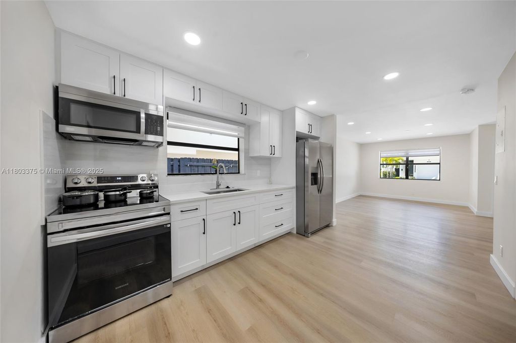 Photo of 1236 NE 12th Ave #A, Fort Lauderdale, FL 33304 (MLS # A11803375)