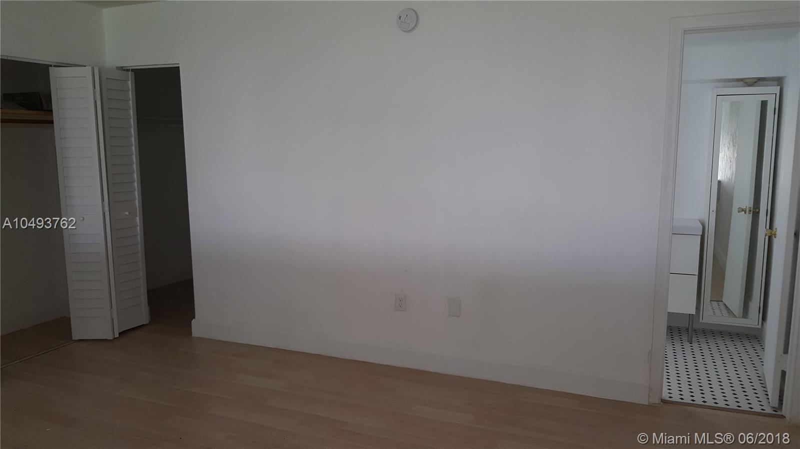 DADELAND GROVE CONDO - Residential Lease