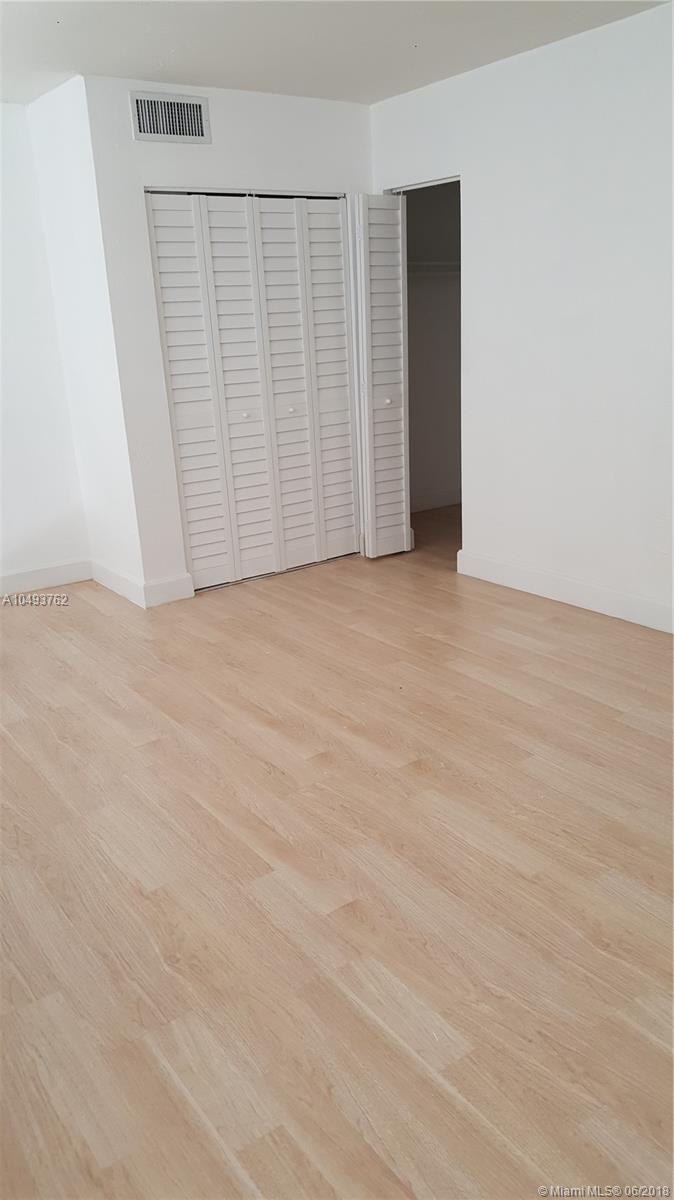 DADELAND GROVE CONDO - Residential Lease