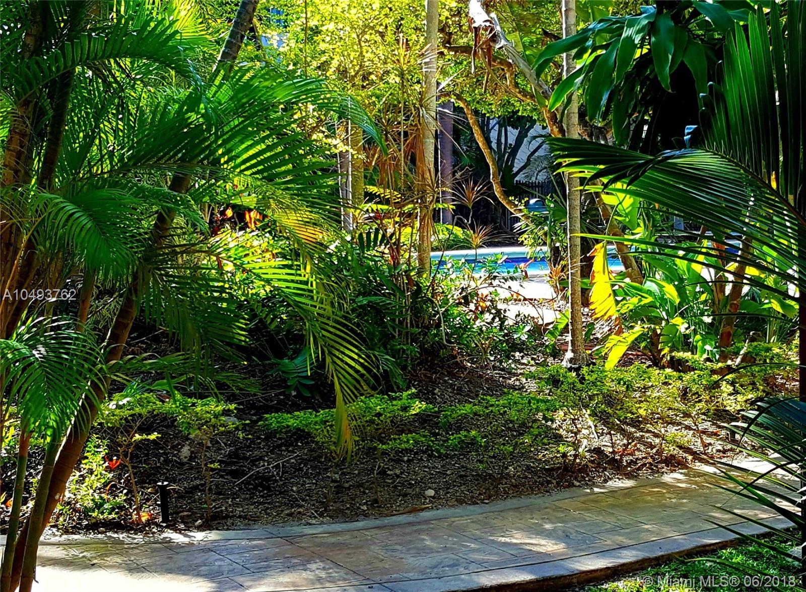 DADELAND GROVE CONDO - Residential Lease