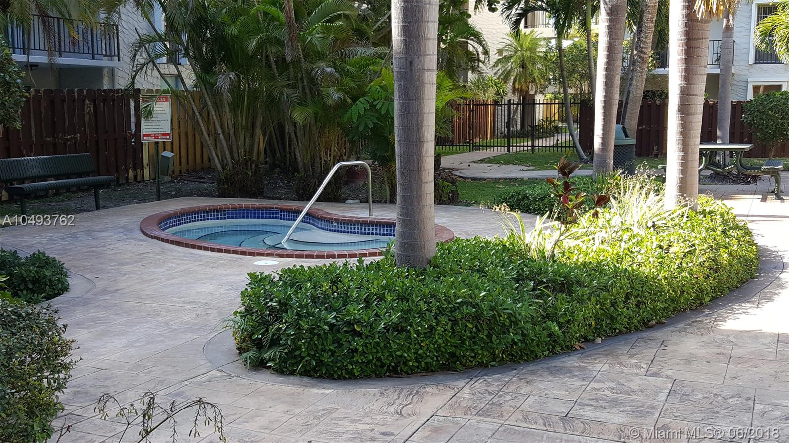 DADELAND GROVE CONDO - Residential Lease