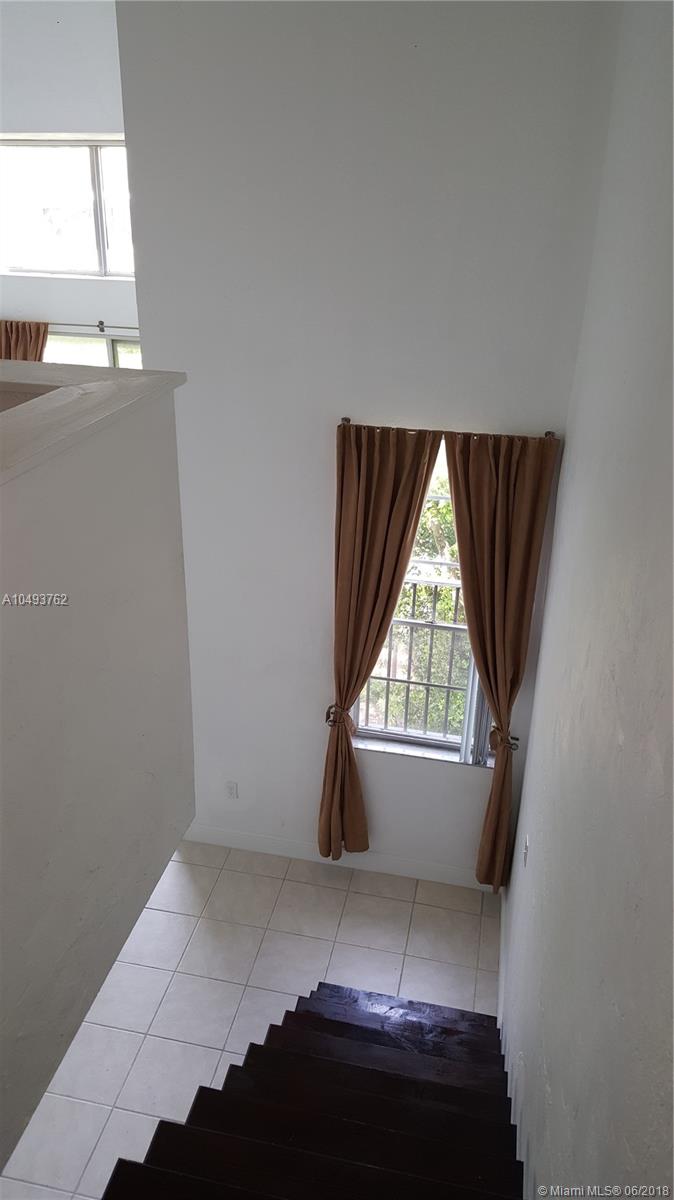 DADELAND GROVE CONDO - Residential Lease