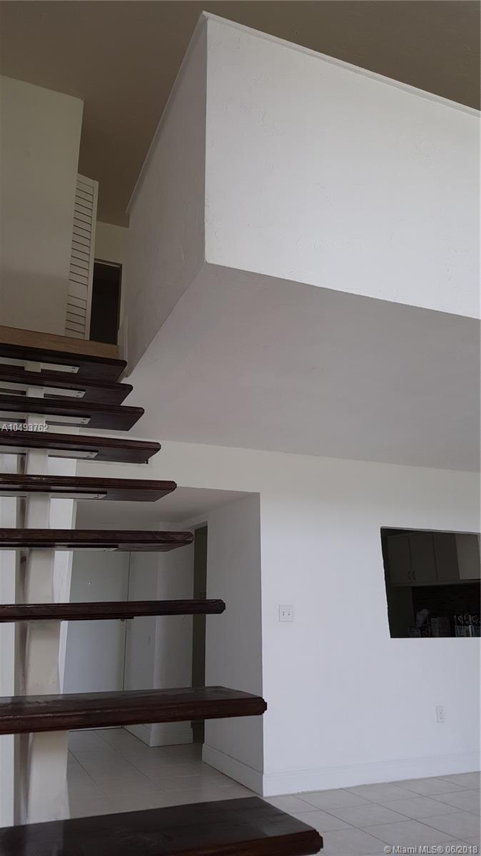 DADELAND GROVE CONDO - Residential Lease