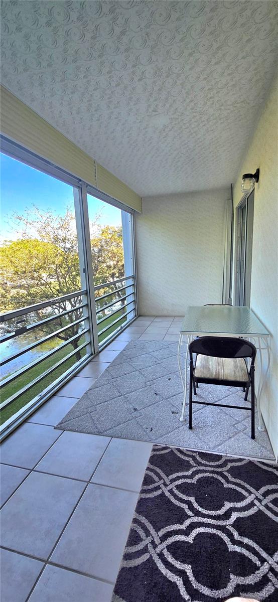 NEWPORT H CONDO - Residential