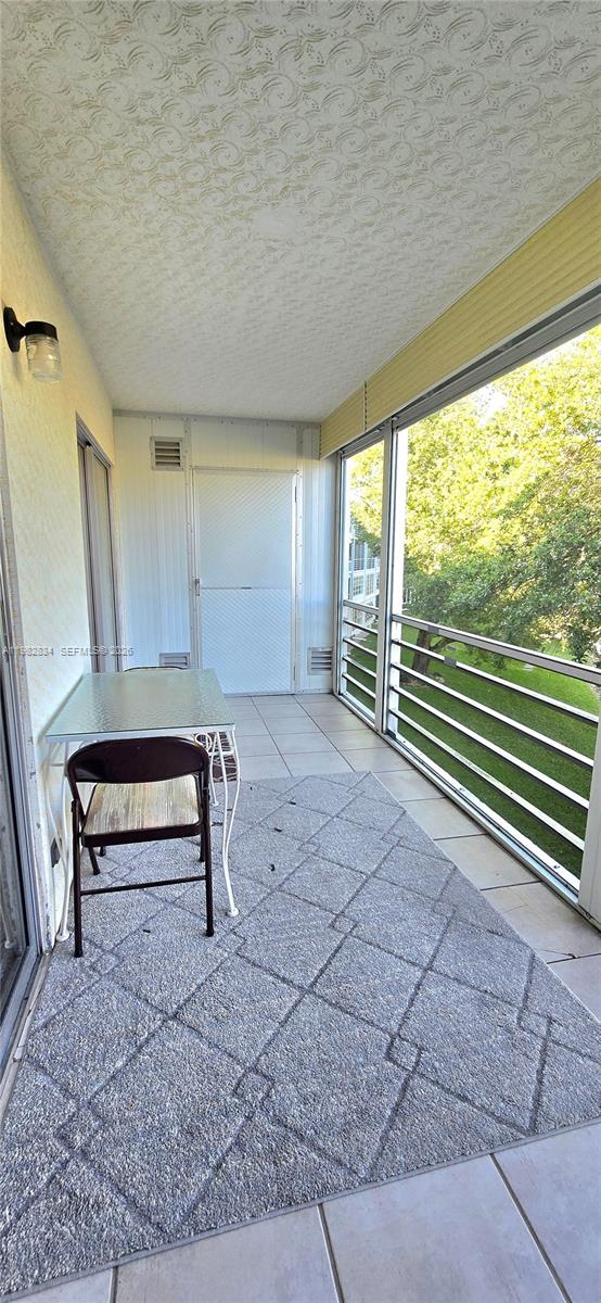 NEWPORT H CONDO - Residential