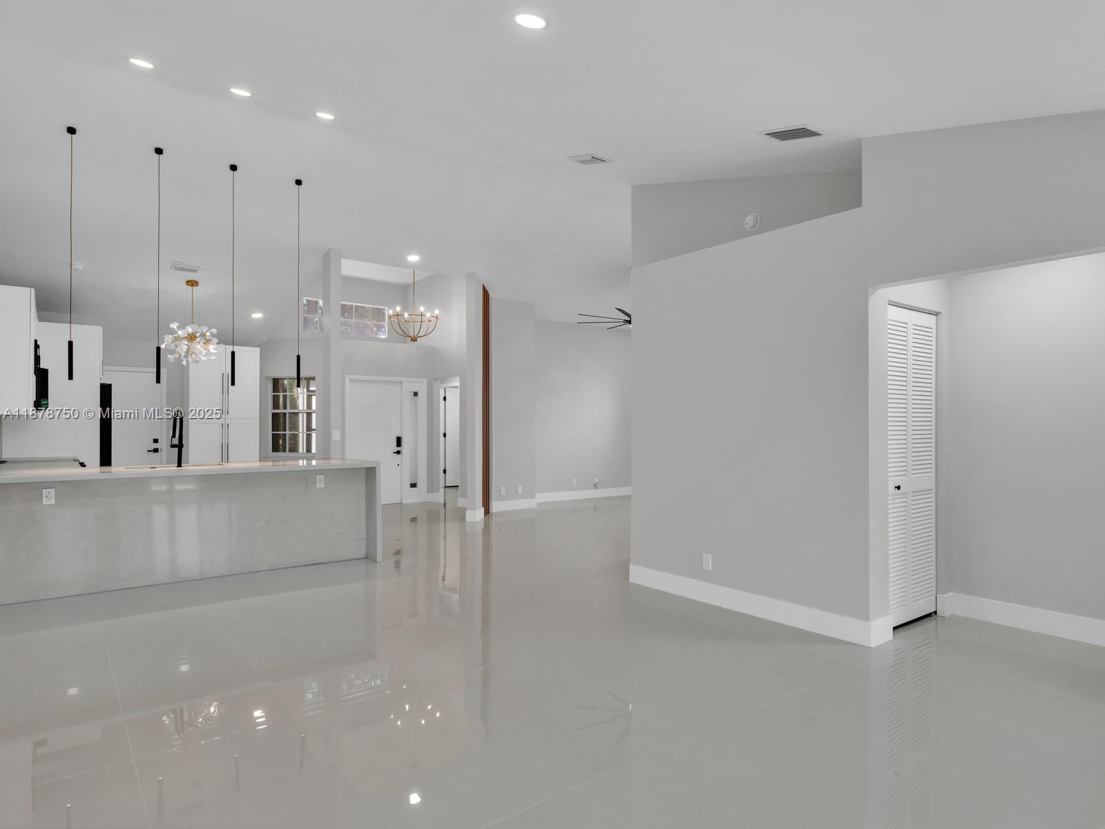 EMERALD POINTE 2 - Residential