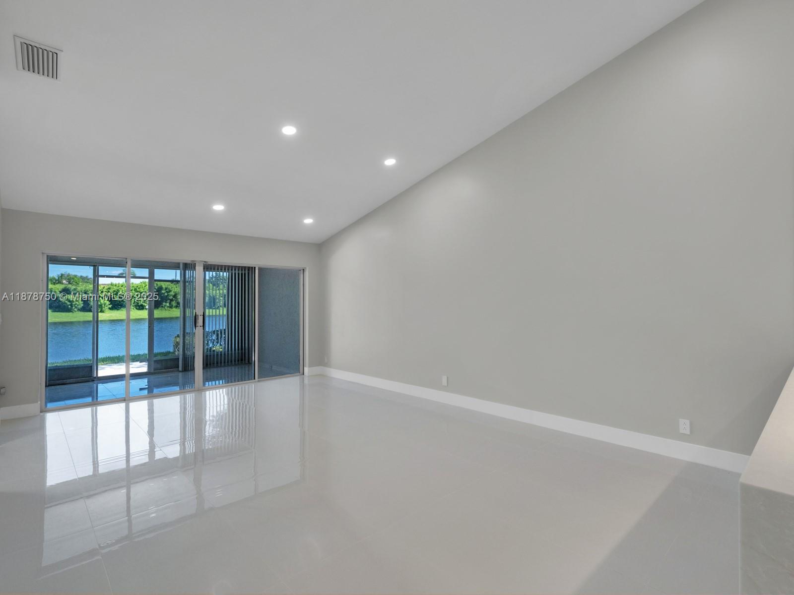 EMERALD POINTE 2 - Residential