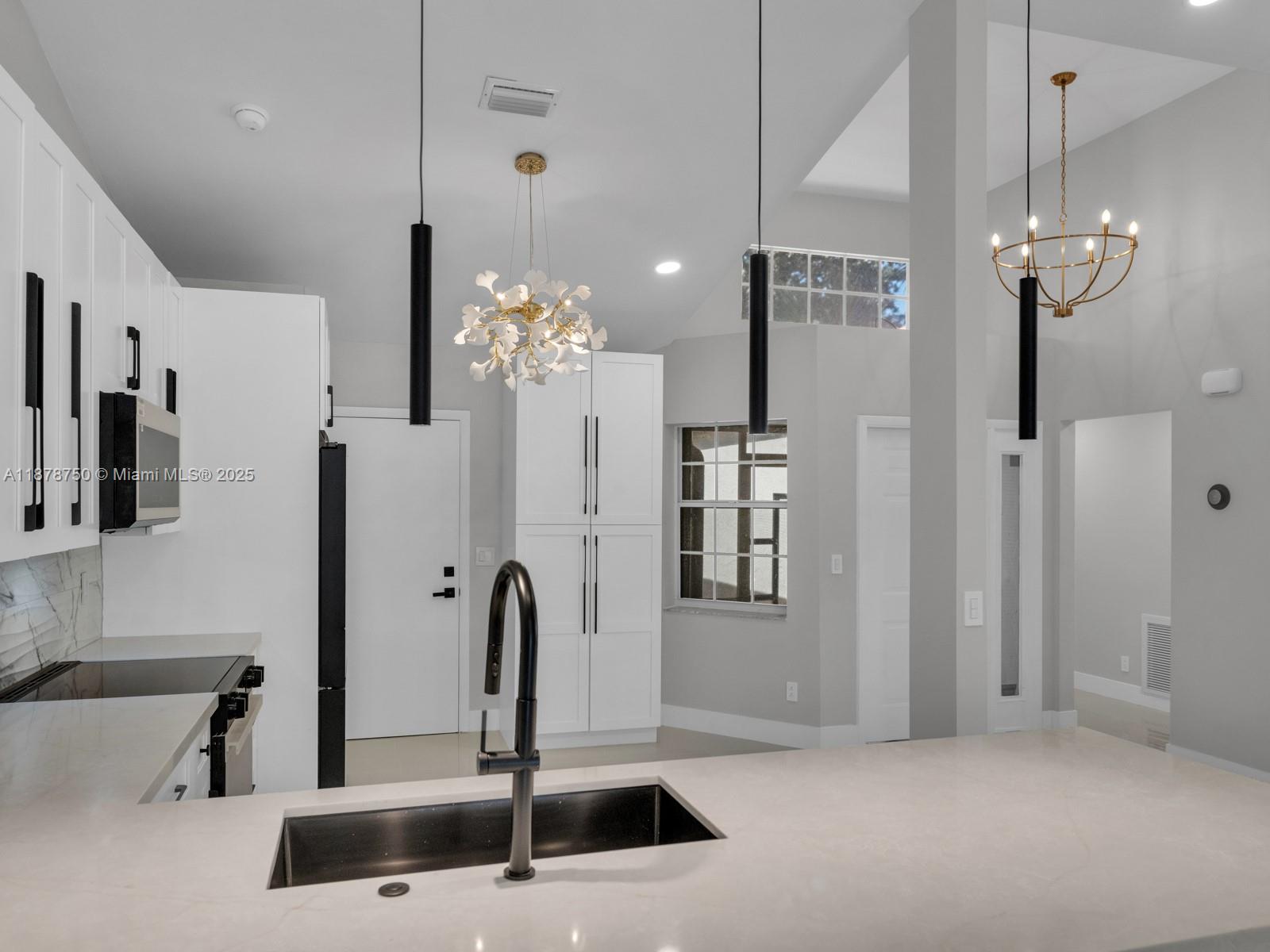 EMERALD POINTE 2 - Residential