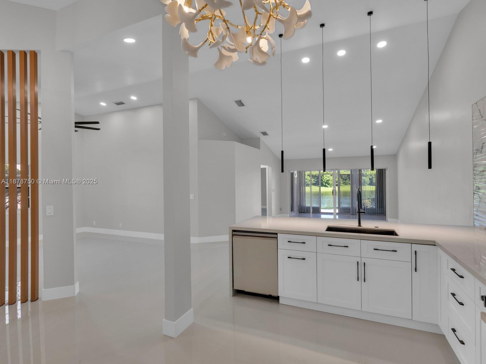 EMERALD POINTE 2 - Residential