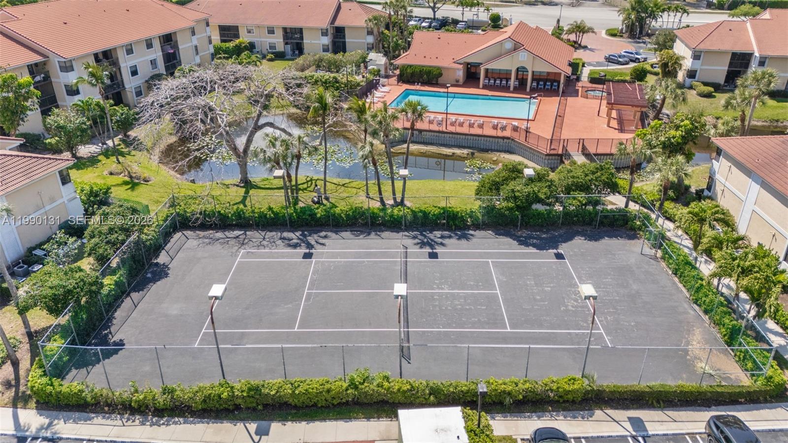 GRAND OASIS CONDO - Residential