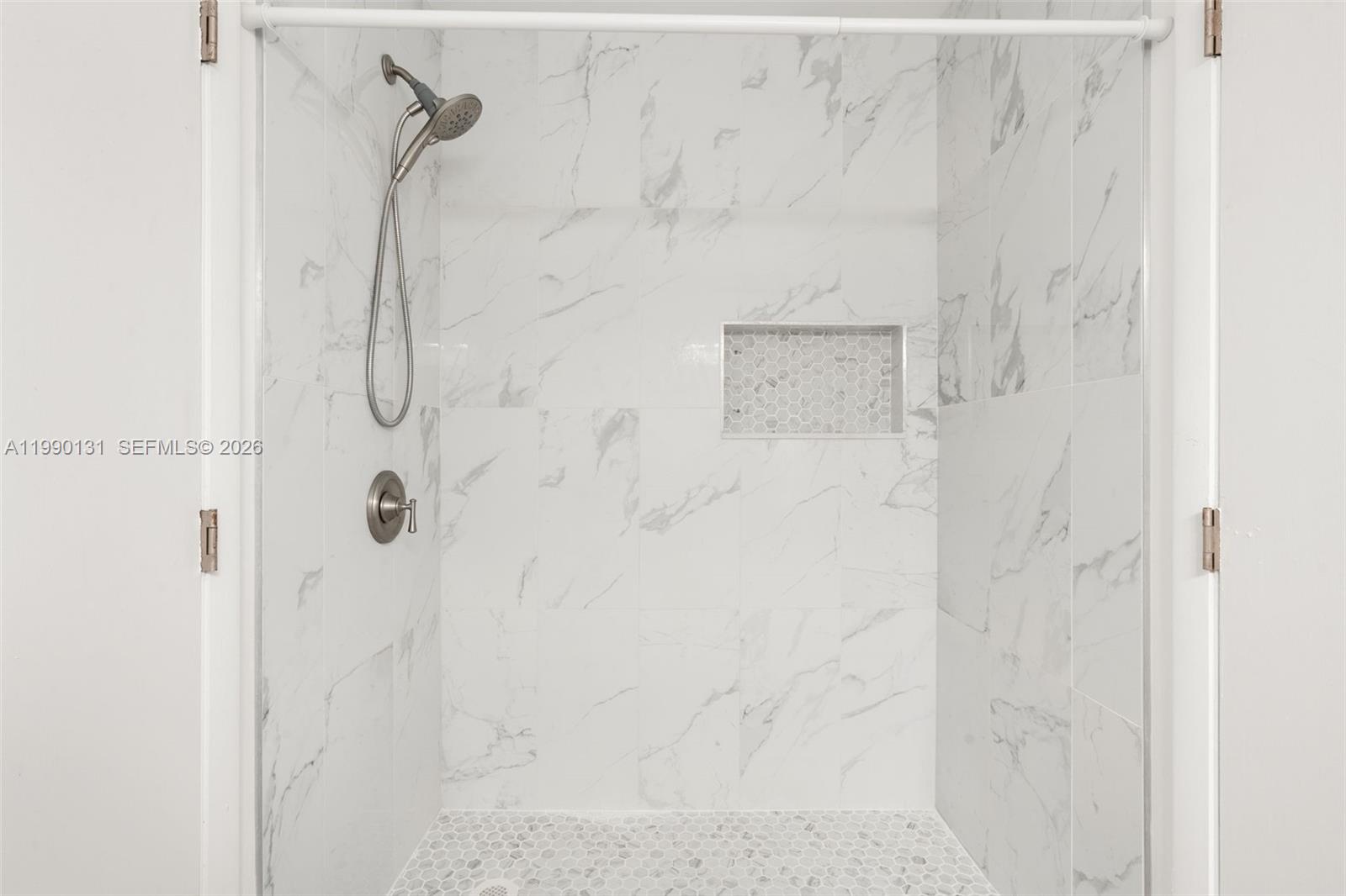 GRAND OASIS CONDO - Residential