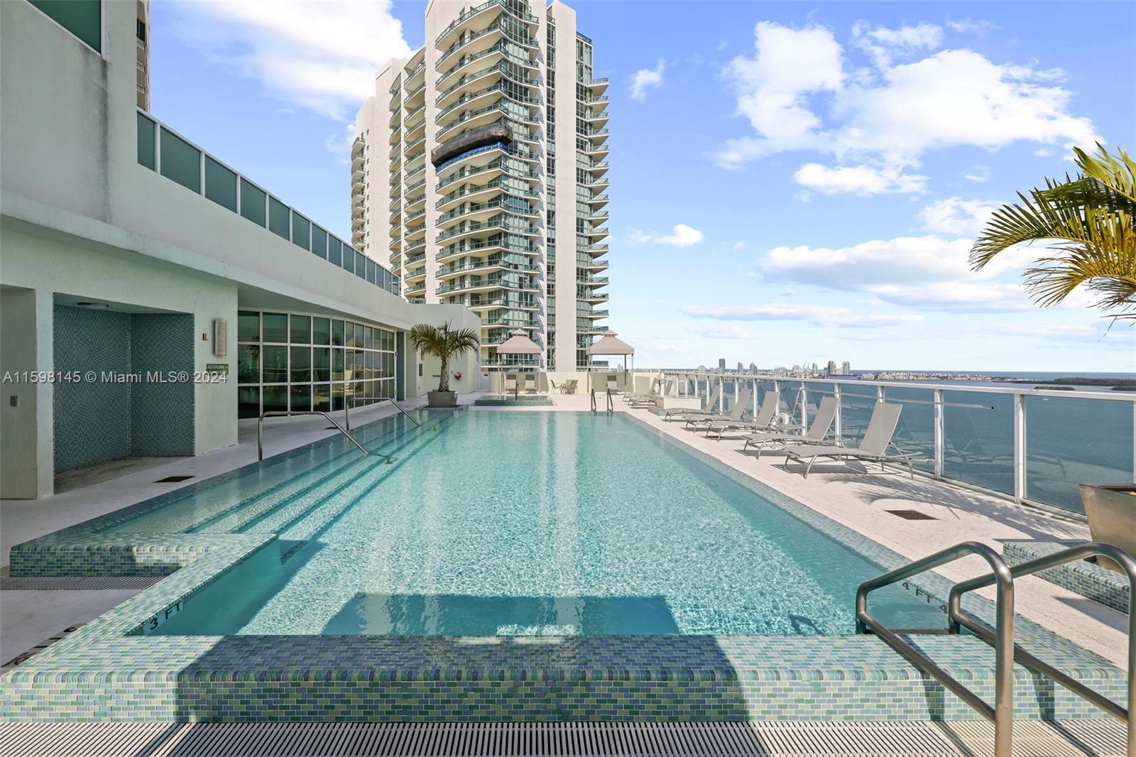 THE EMERALD AT BRICKELL C - Residential