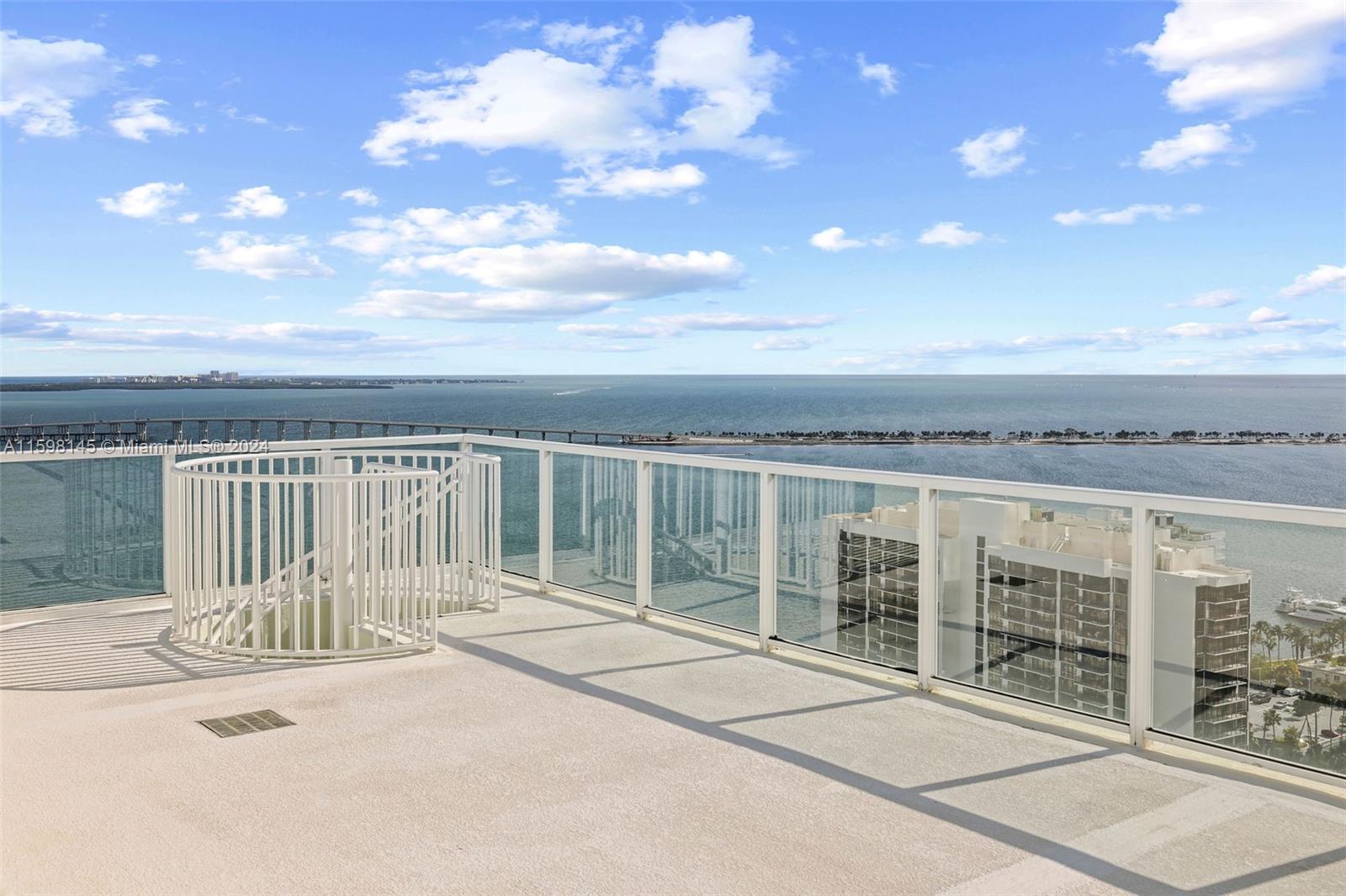 THE EMERALD AT BRICKELL C - Residential