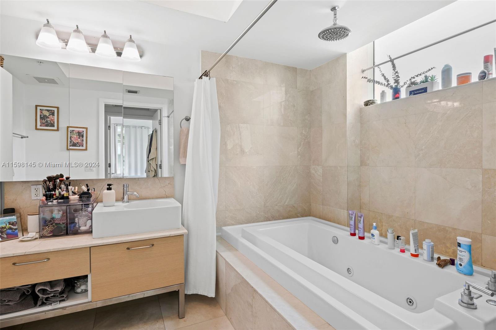 THE EMERALD AT BRICKELL C - Residential