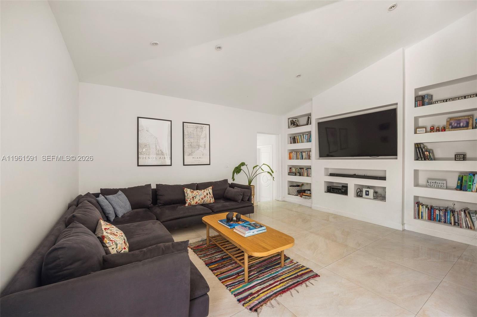 CORAL GABLES SEC C - Residential