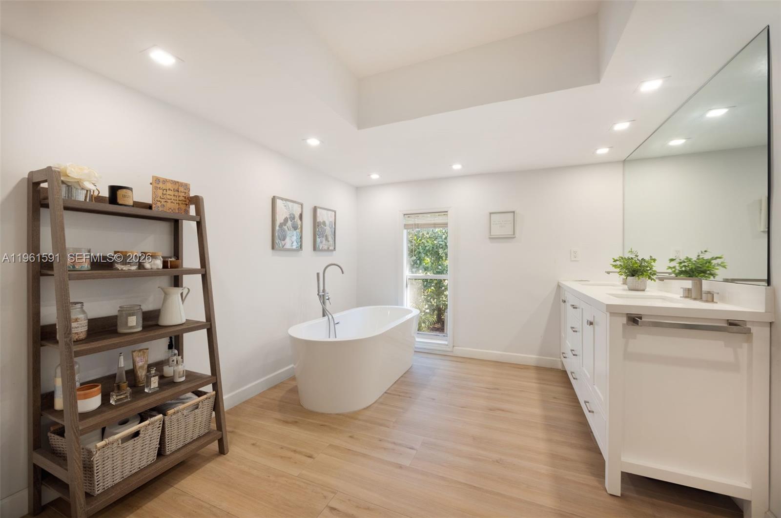 CORAL GABLES SEC C - Residential