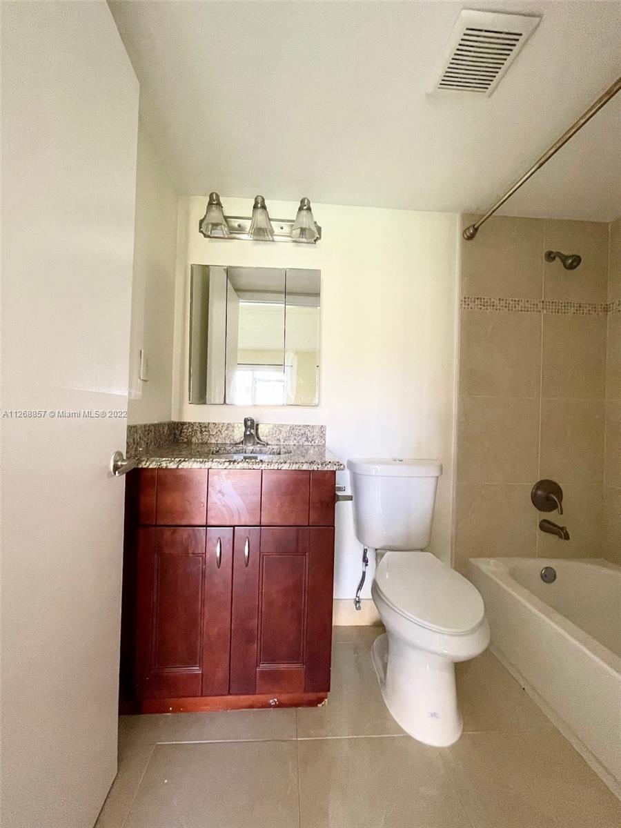 MEADOWS ON THE GREEN - Residential Lease