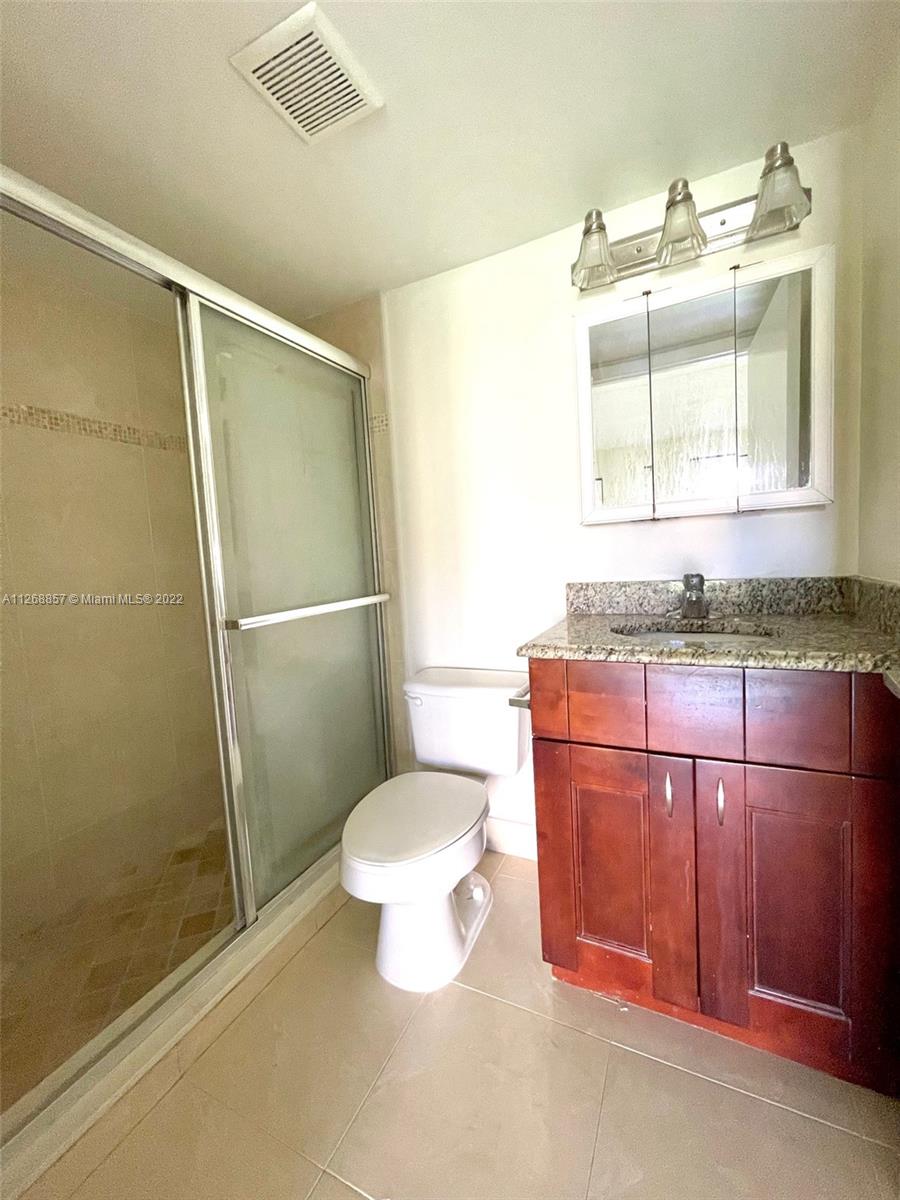 MEADOWS ON THE GREEN - Residential Lease