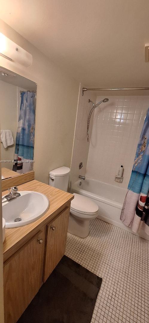 5530 NW 44th St 113C