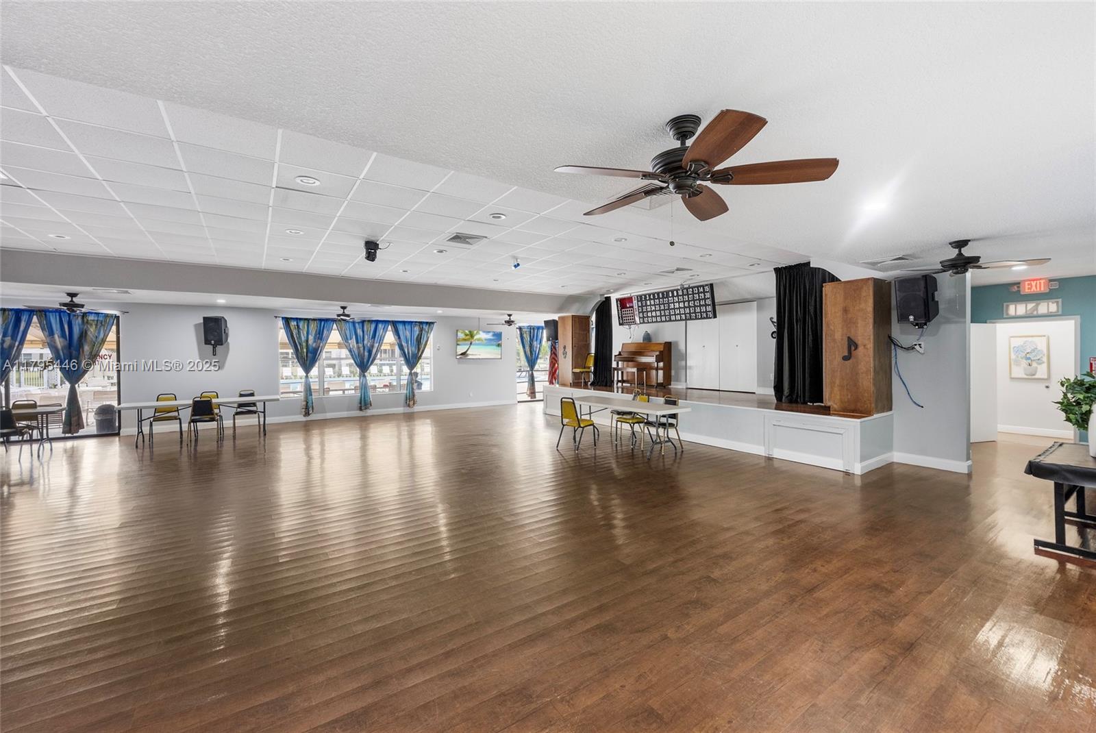 SOMERSET NO SIX CONDO - Residential