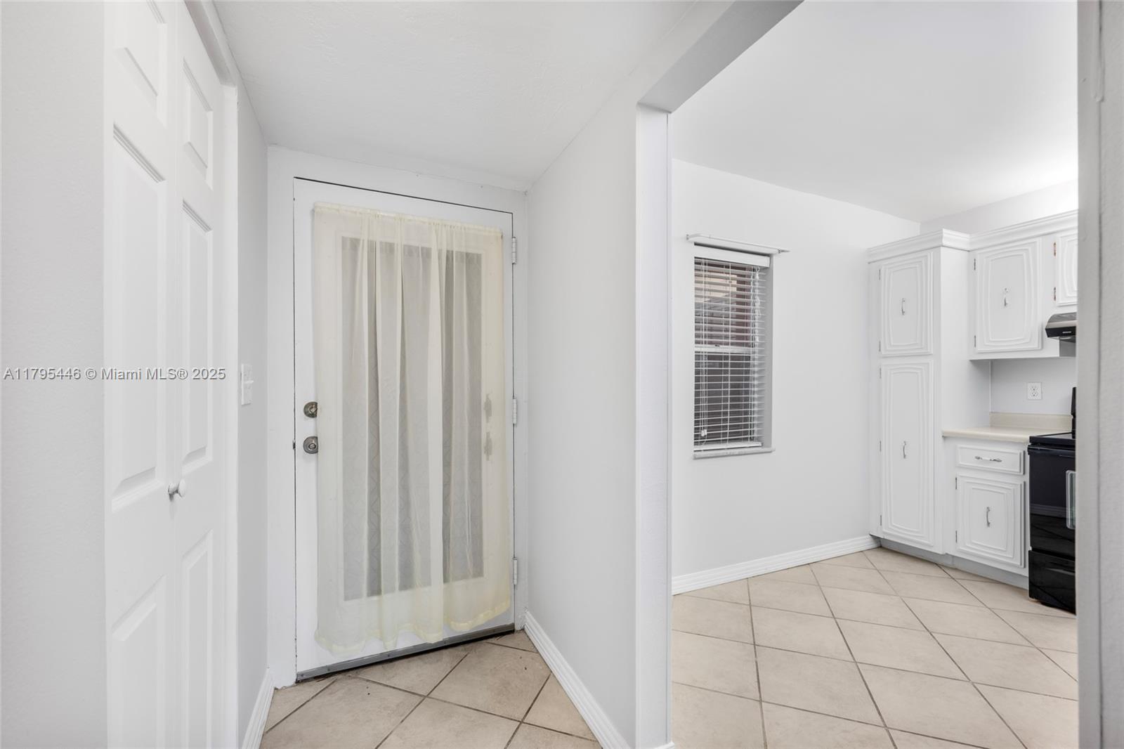 SOMERSET NO SIX CONDO - Residential