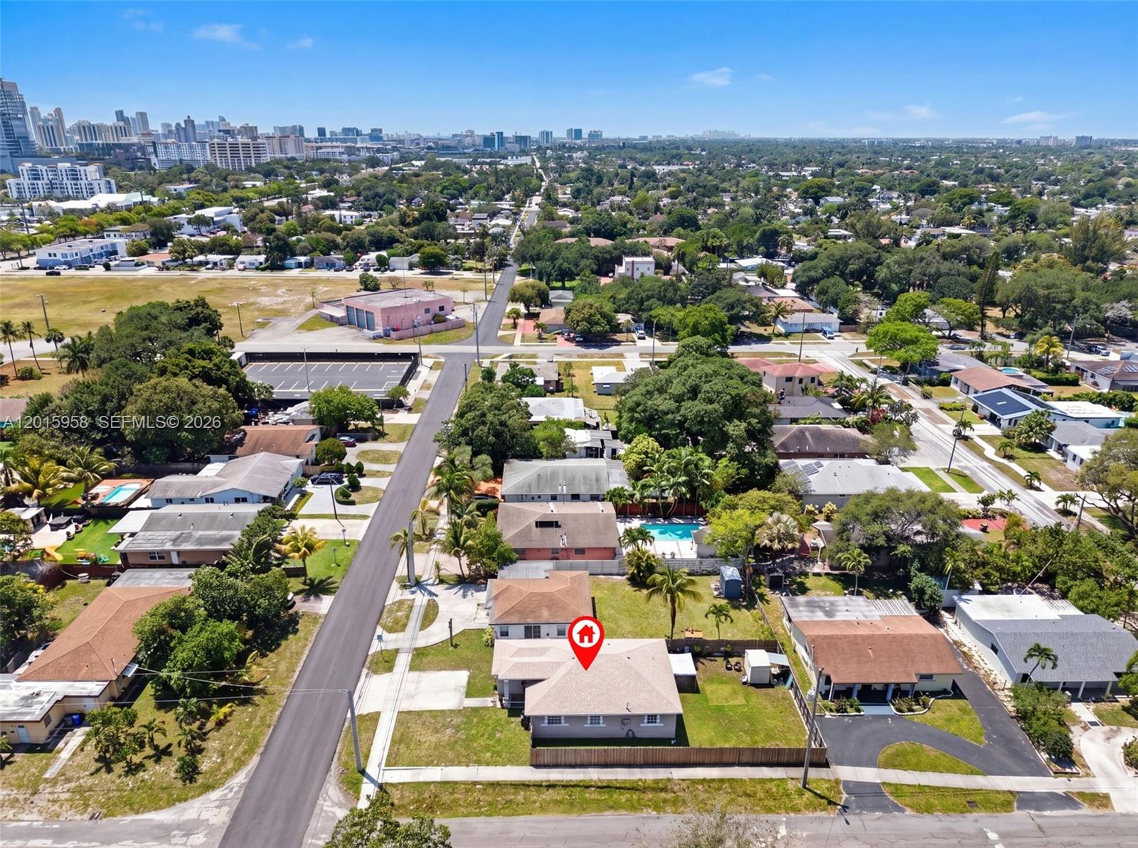 TOWN OF HALLANDALE B-13 - Residential