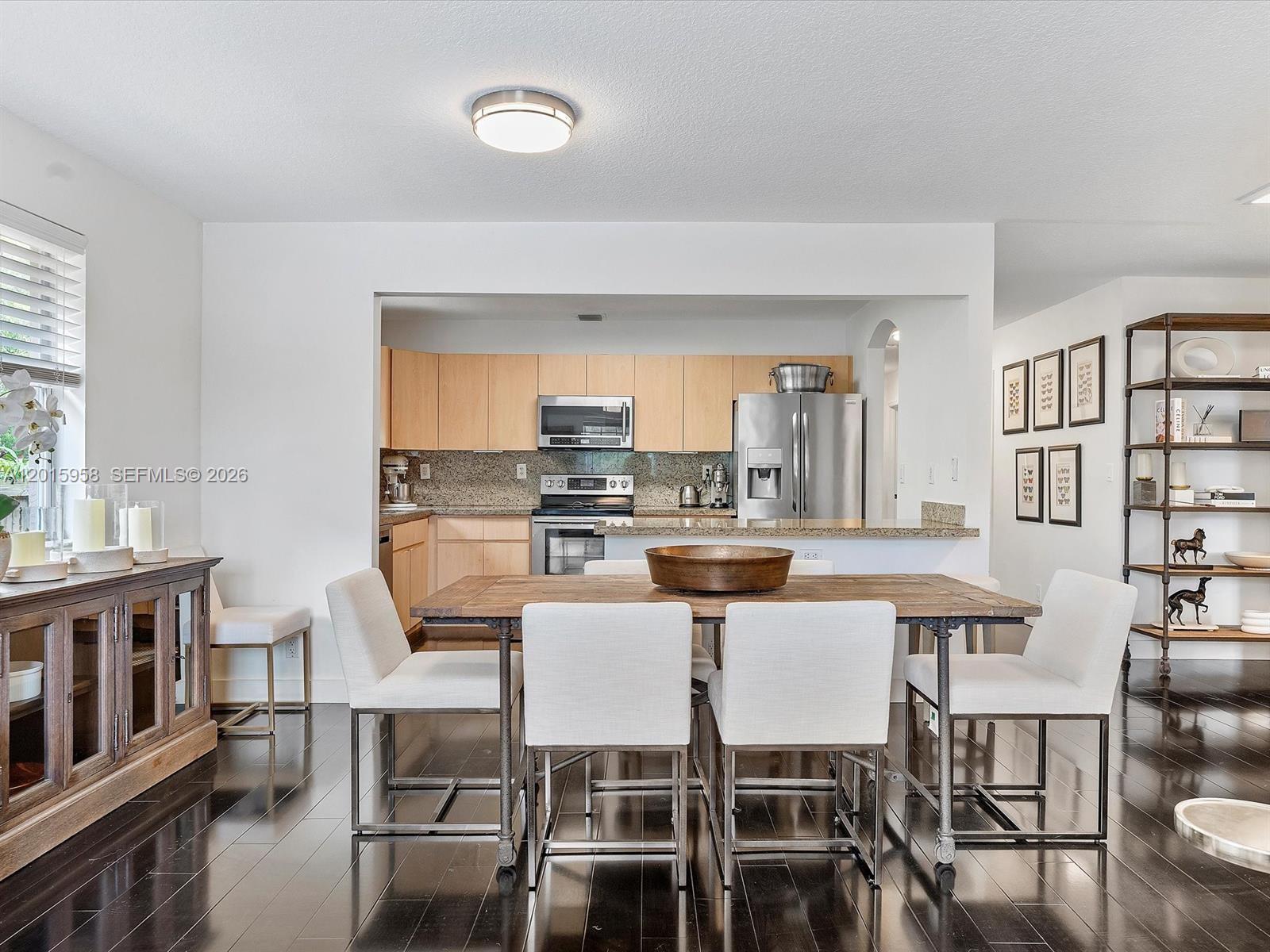 TOWN OF HALLANDALE B-13 - Residential