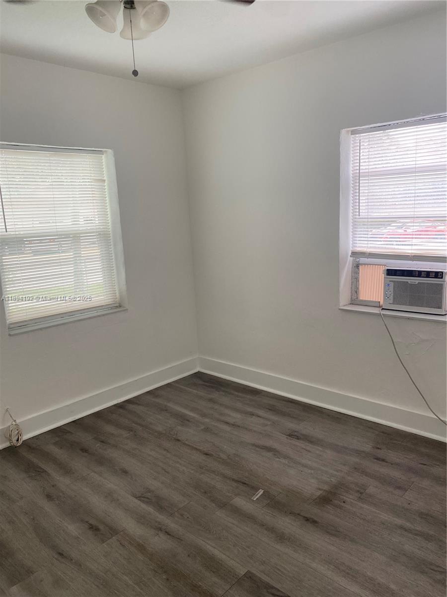 BISCAYNE PARK ESTATES - Residential Lease