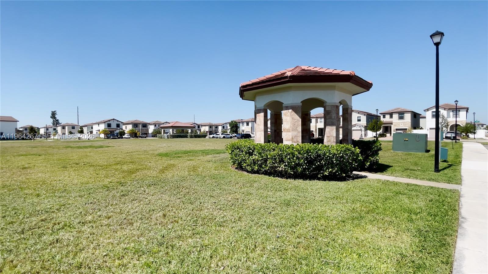 AQUABELLA SECTION TWO - Residential