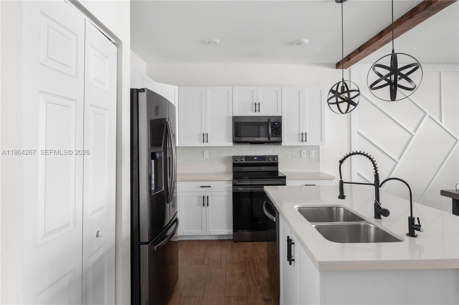 AQUABELLA SECTION TWO - Residential