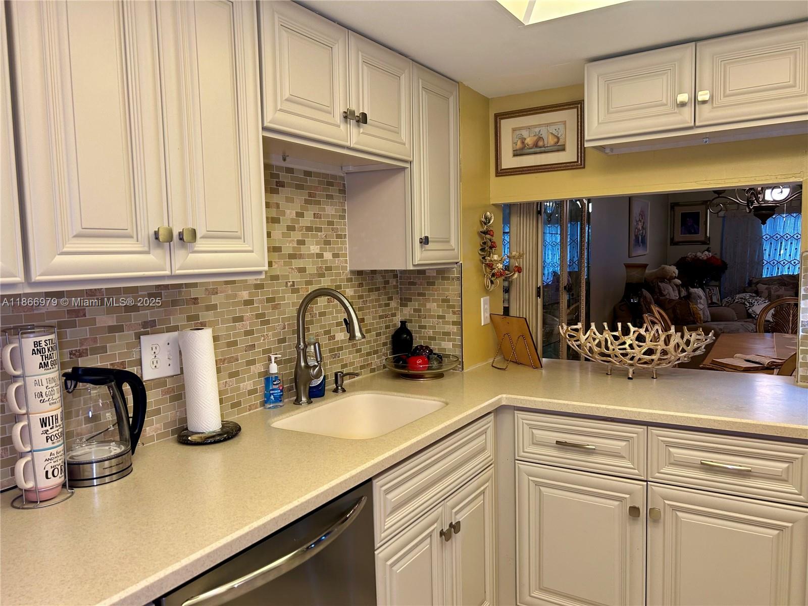 SANDALFOOT SOUTH ONE COND - Residential