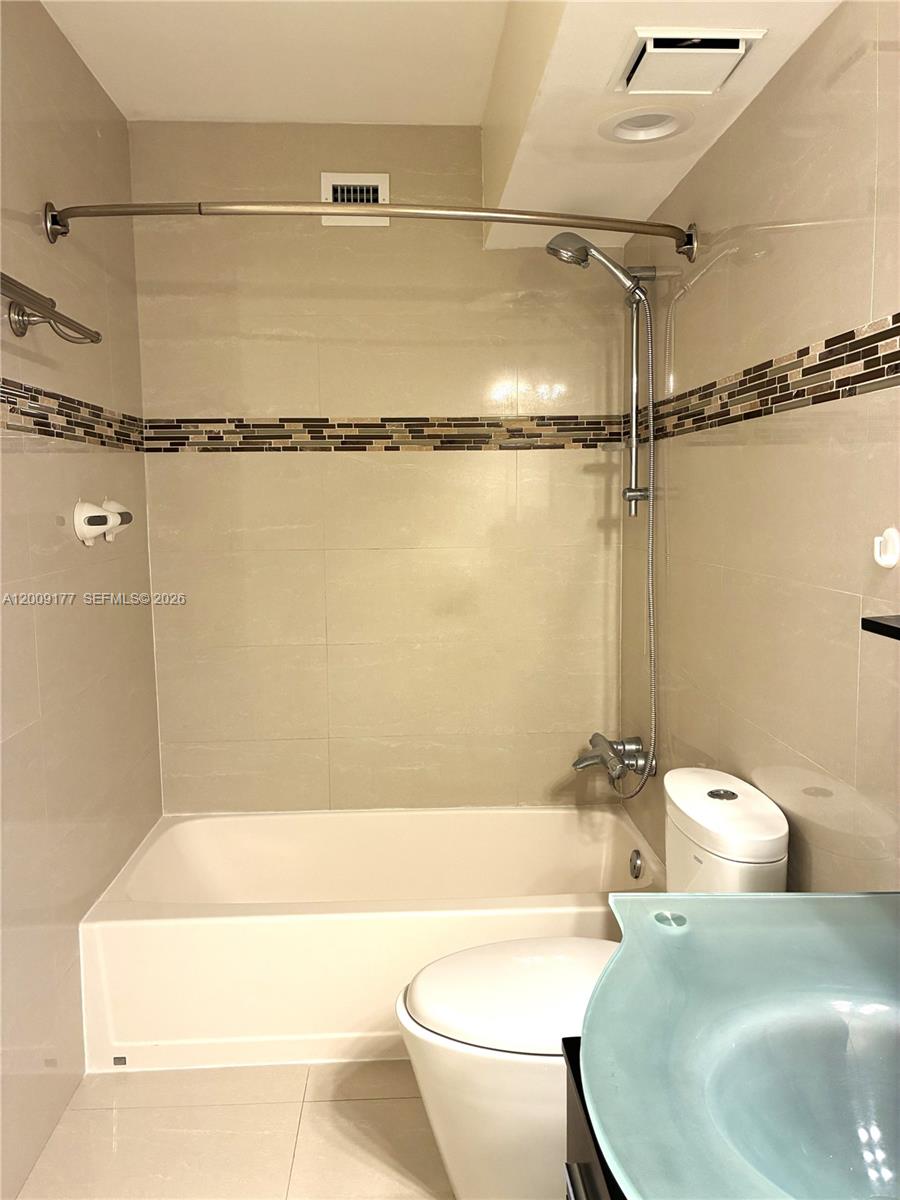 DORSET HOUSE CONDO - Residential