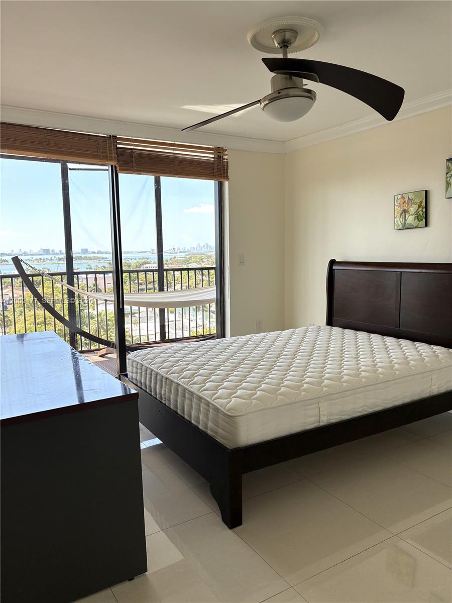 DORSET HOUSE CONDO - Residential