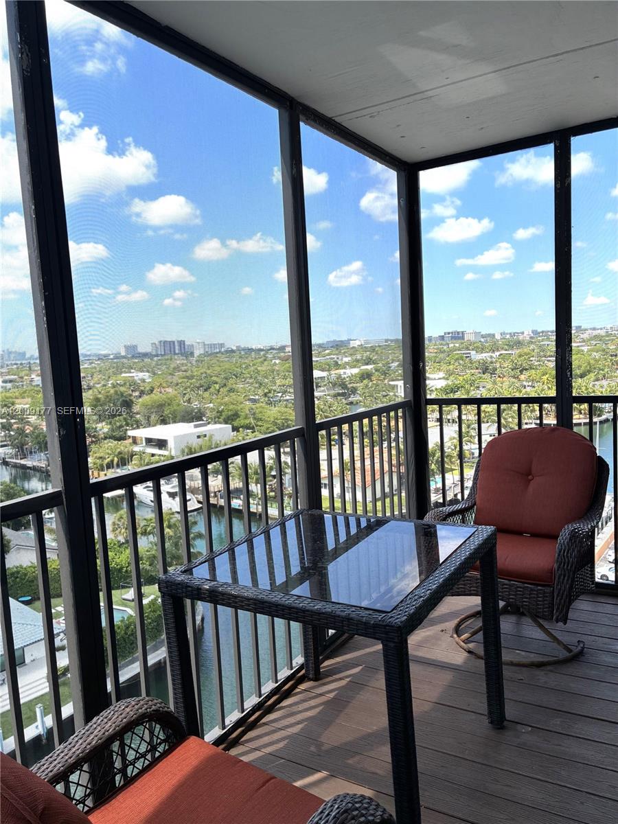 DORSET HOUSE CONDO - Residential