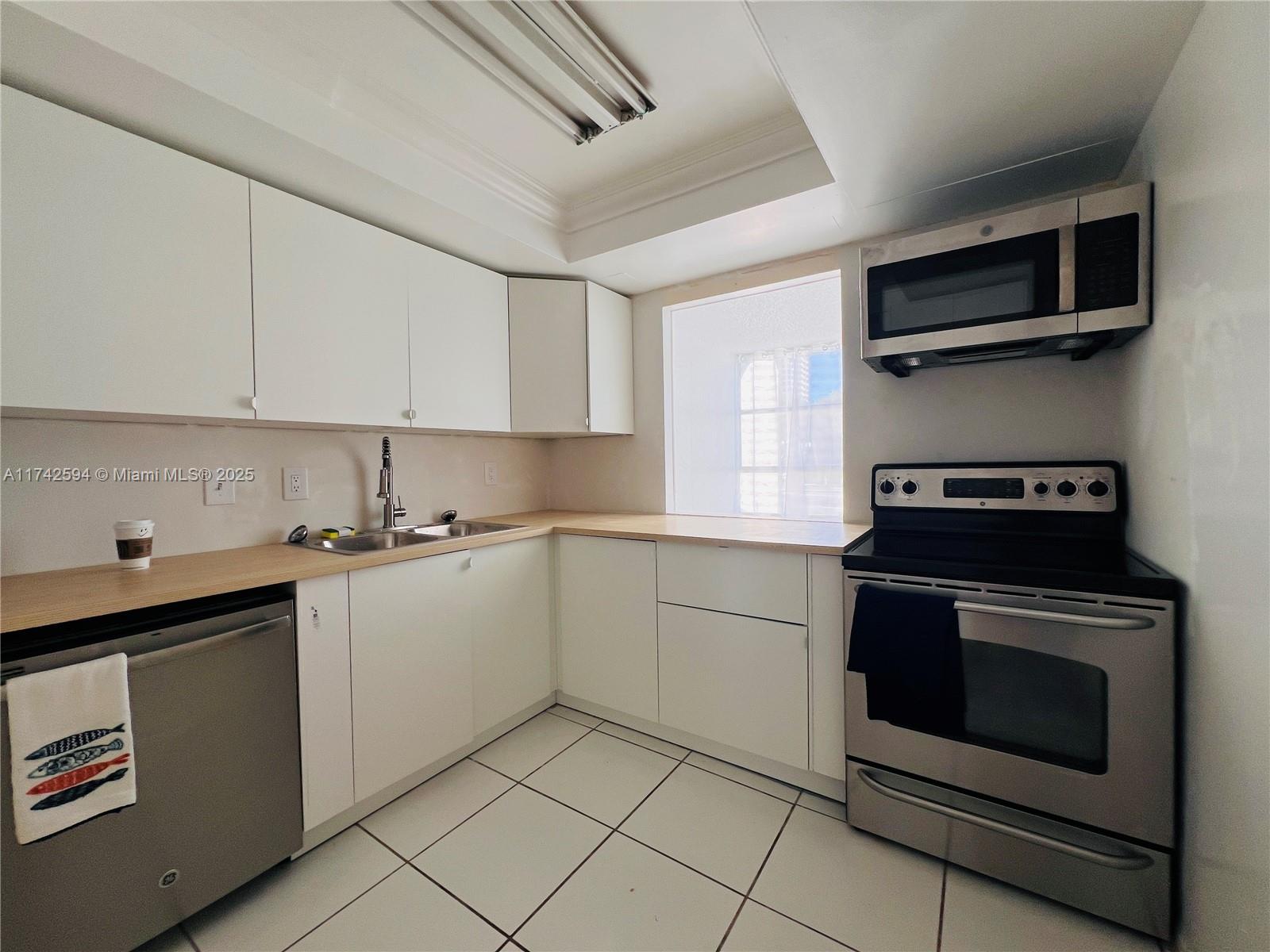 501 Three Islands Blvd 119, Hallandale Beach, Broward County, Florida - 2 Bedrooms  
2 Bathrooms - 