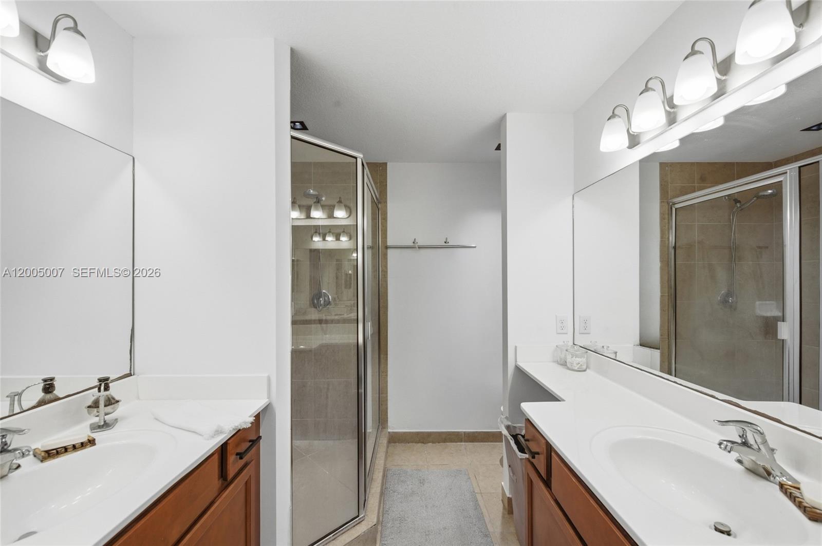 DAVIE JUNCTION - Residential