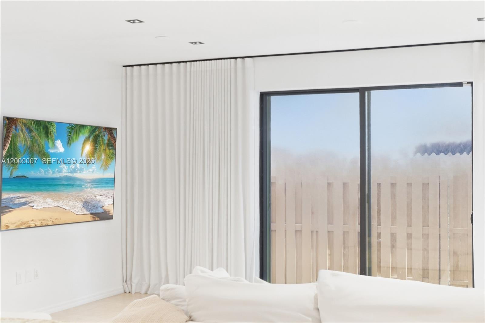 DAVIE JUNCTION - Residential