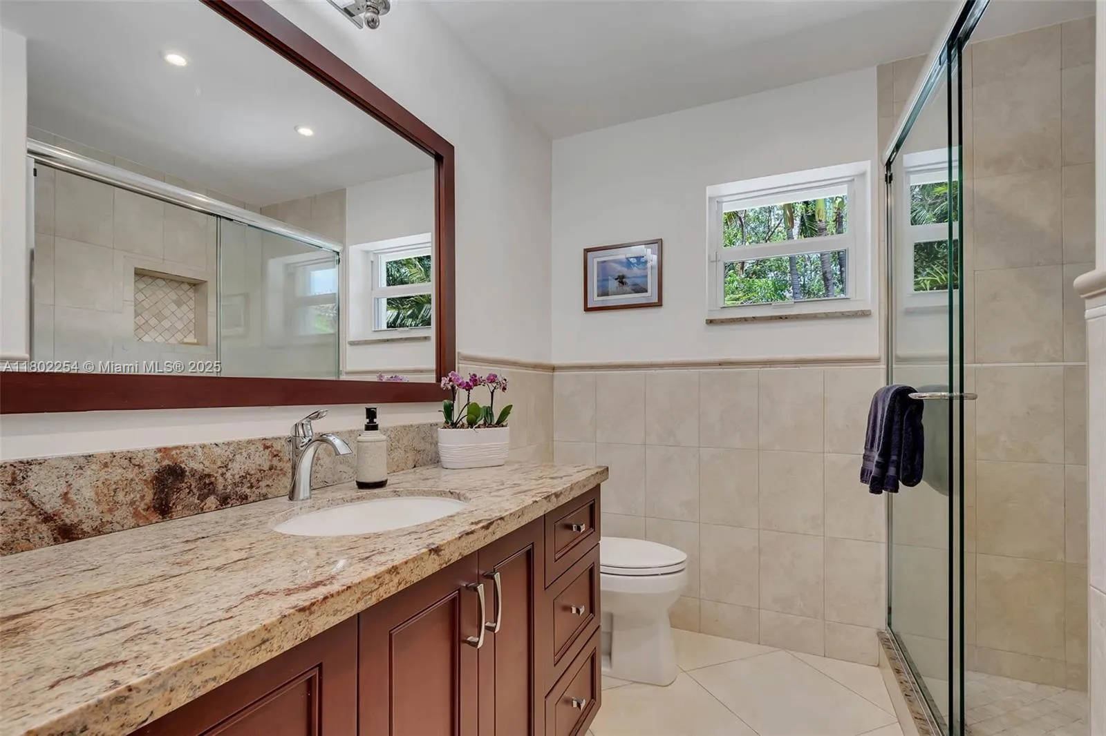 Pinecrest, Florida 33156, United States, 4 Bedrooms Bedrooms, ,3 BathroomsBathrooms,Residential,Pending,130485