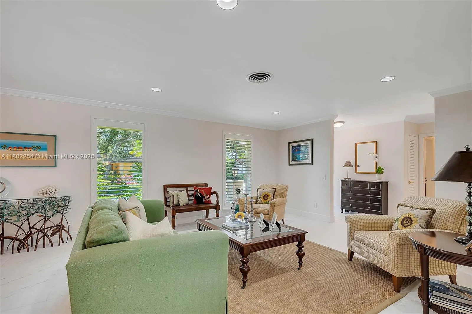 Pinecrest, Florida 33156, United States, 4 Bedrooms Bedrooms, ,3 BathroomsBathrooms,Residential,Pending,130485