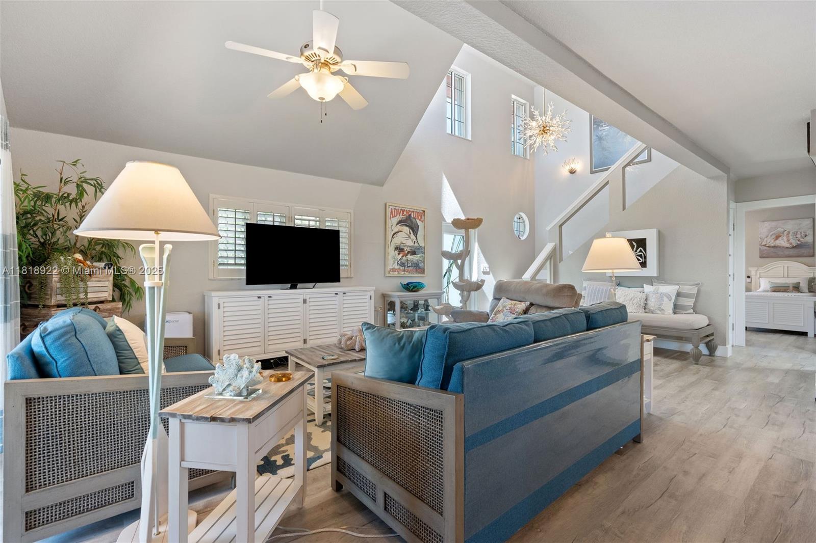 TWIN LAKES 2ND ADD - Residential