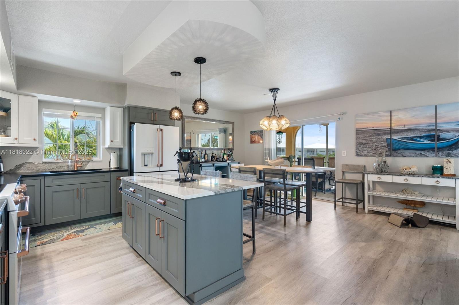 TWIN LAKES 2ND ADD - Residential