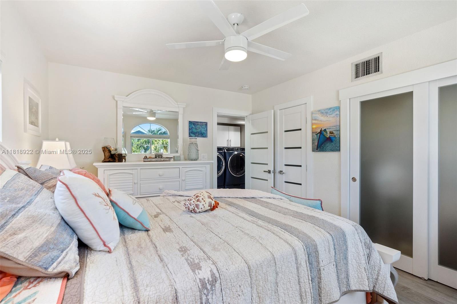TWIN LAKES 2ND ADD - Residential