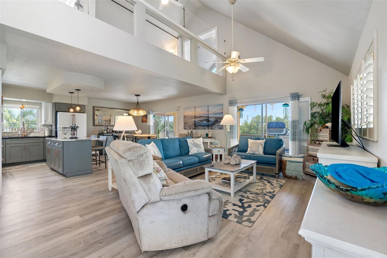TWIN LAKES 2ND ADD - Residential