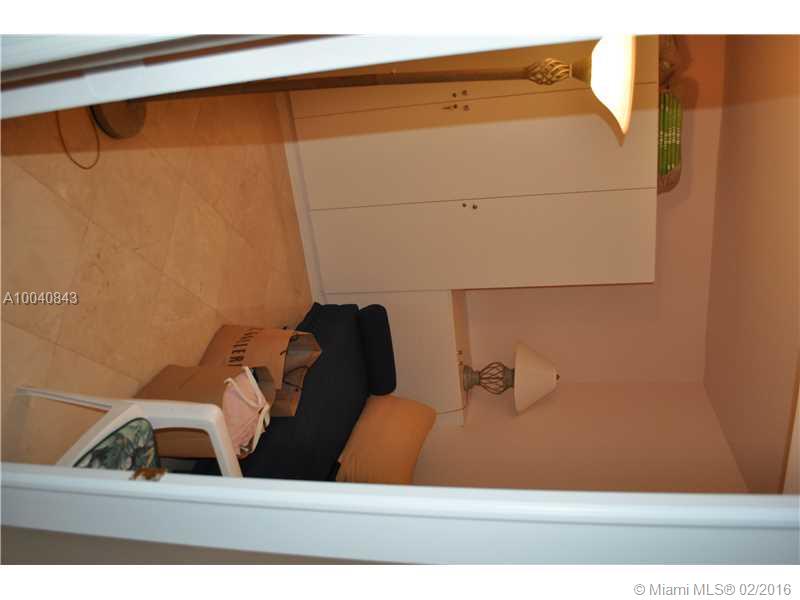 Blue Diamond Condo - Residential Lease