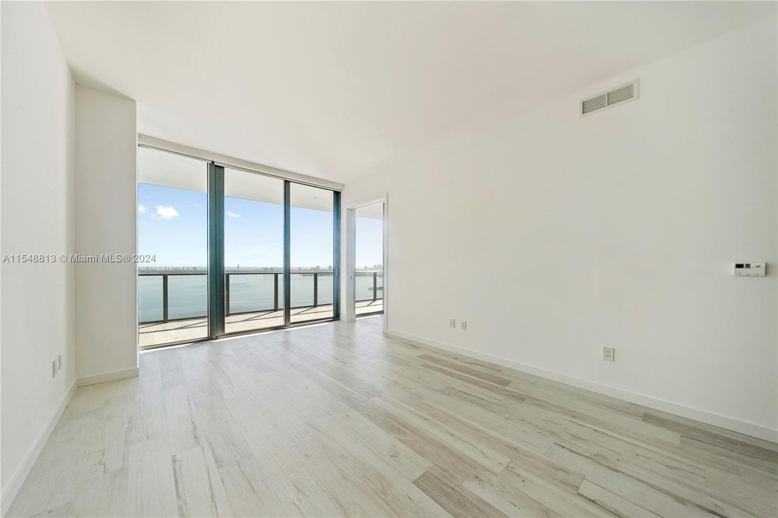 GRAN PARAISO CONDO - Residential