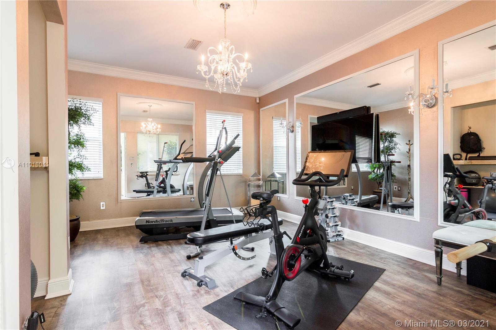 ATLANTIC ISLAND - Residential