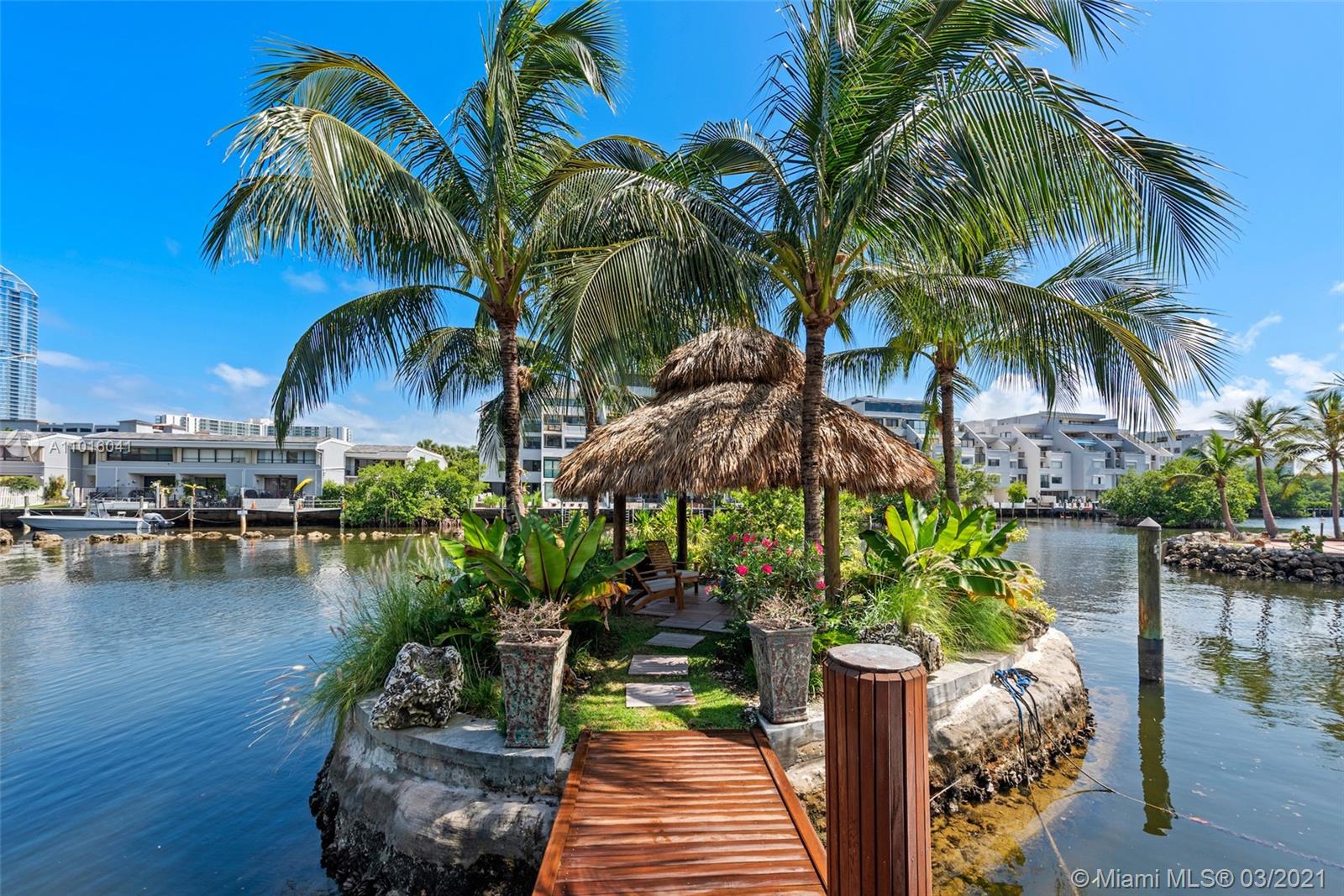 ATLANTIC ISLAND - Residential